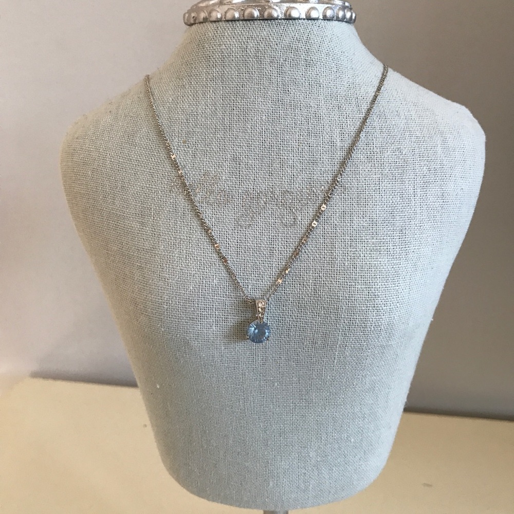 Swarovski Pendant Necklace and Earrings Set